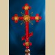Крест с фацетированными элементами и подсветкой