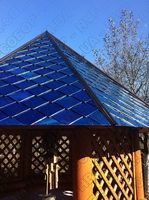 Пример №12: Альтанка с крышей из нержавеющего листа синего цвета